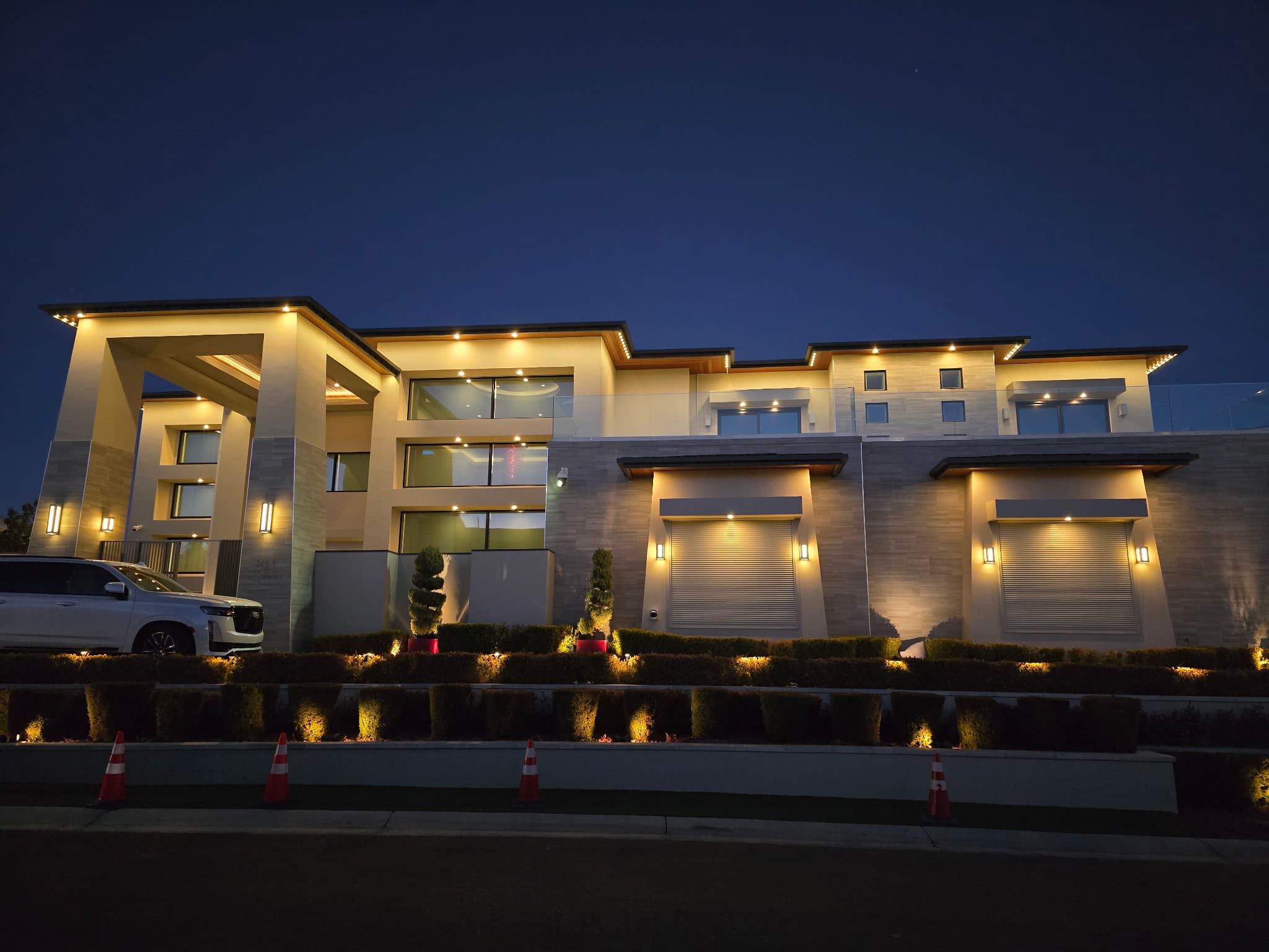 Permanent Holiday Lighting Cost in South Florida